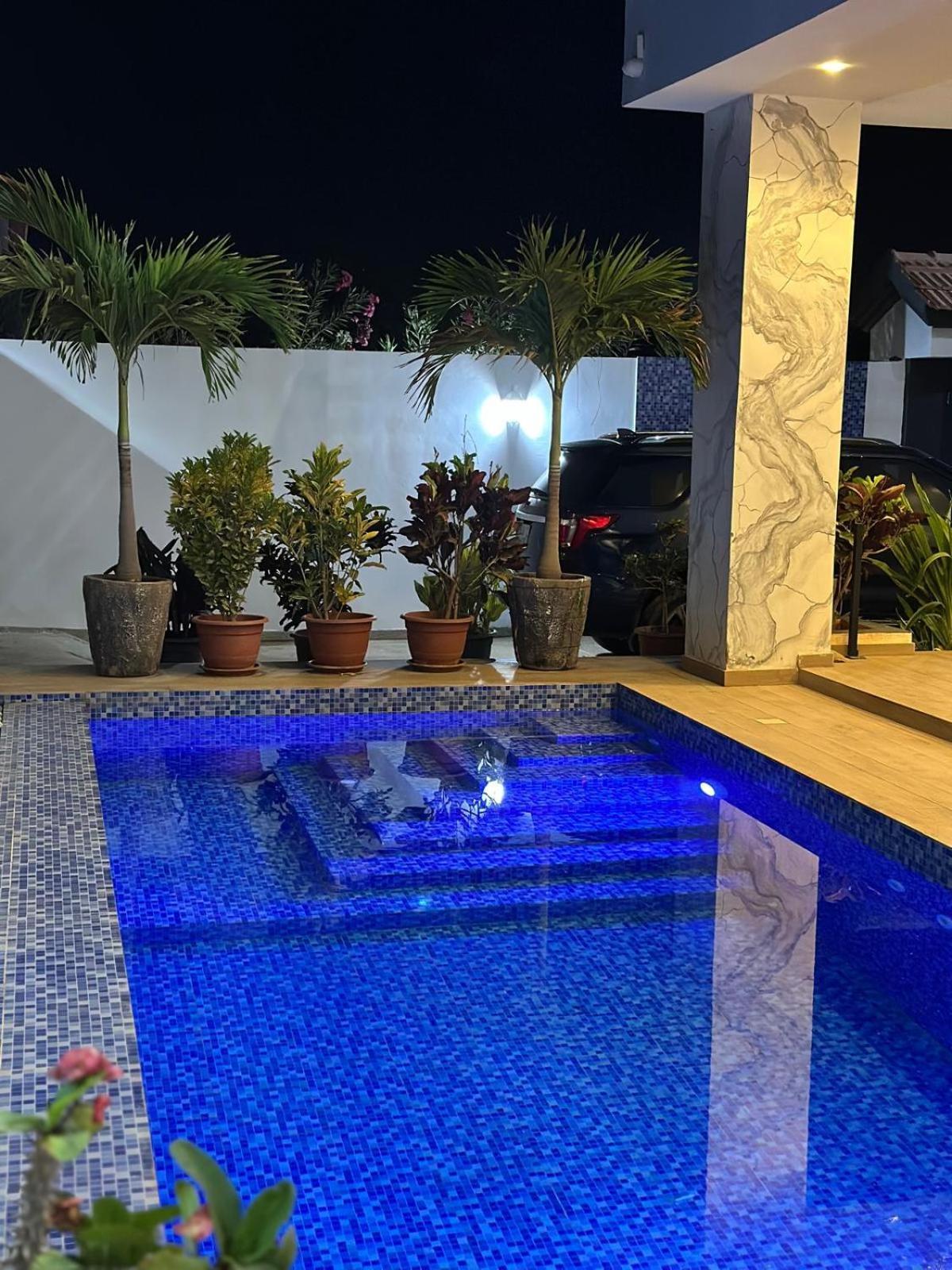 Villa Hawa, Decor Unique & Piscine Somone Bagian luar foto